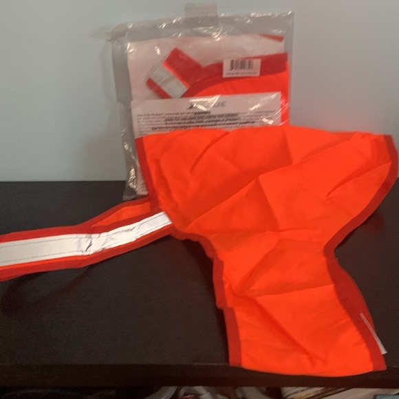 Dog Safety Vest (also repels ticks & mosquitoes) - Picture 6 of 12